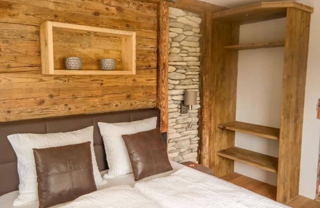 Vacation apartment Almhütte