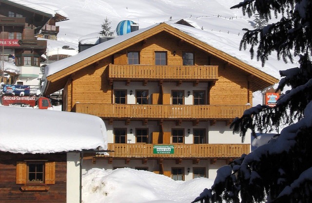 Vacation apartment without sauna for 6 people in Königsleiten / Zillertal Arena
