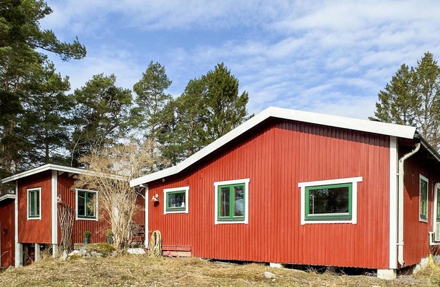 Alojamiento de 4 habitaciones en Djurhamn