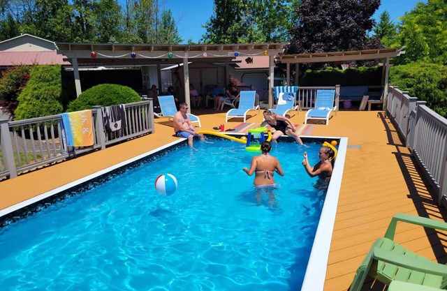 Alquiler de vacaciones cerca de la bahía de Fairhaven. ¡Apoya eventos especiales al aire libre!