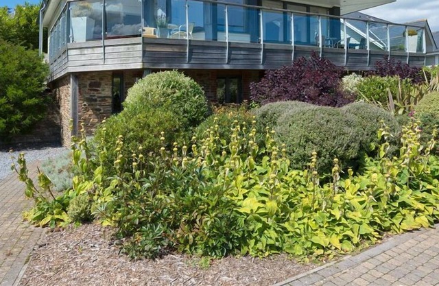 Mirador, Hillfield Village, DARTMOUTH