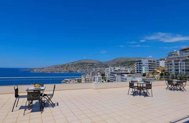 Hotel Erjoni