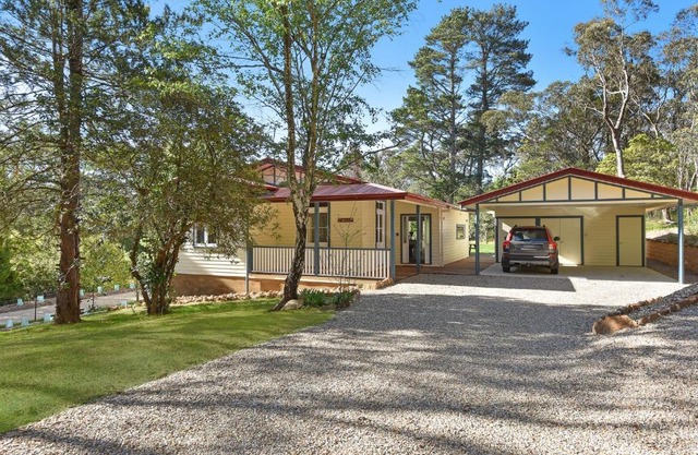 Veronicas House and Cottage