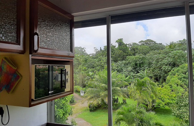 Apartamento muy amplio de 20 minutos de las playas
