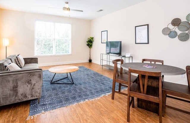 Viagem Studio in Top Location with Parking