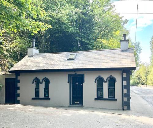 Victoria Gate Lodge