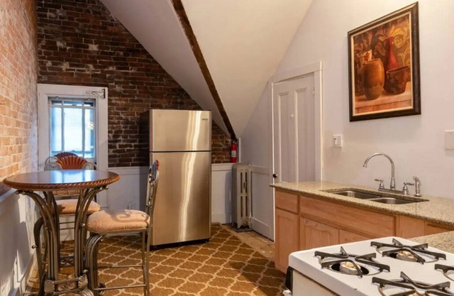 Victorian Panoramic Penthouse