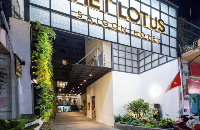 Viet Lotus Saigon Hotel