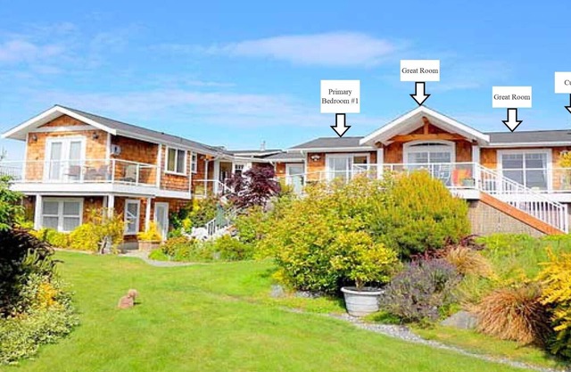 The View Cottage for 3 Sunlight SeaScape Whidbey