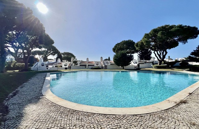 Vilamoura SUN Bright With Pool by Homing