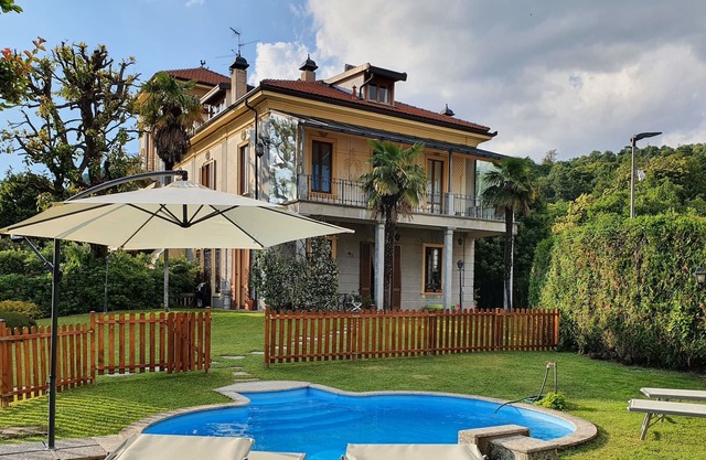 VILLA ORSOLA: APARTAMENTO AZUL 4 PAX CON PISCINA Y AIRE ACONDICIONADO