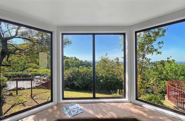 Bimbadeen Estate, Villa 2: una escapada romántica con vistas panorámicas, solo para 2