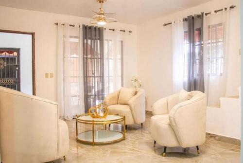 Villa aleiny