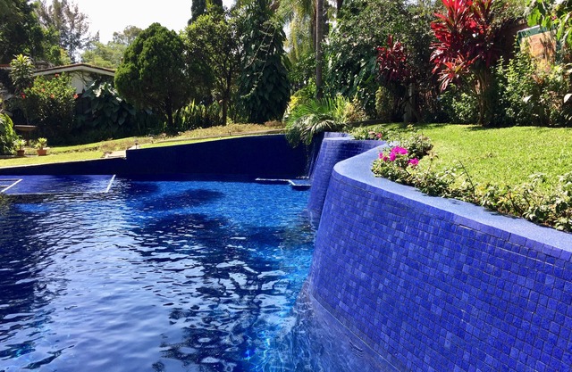 Villa Azteca, hogar colonial mexicano, excelente ubicación, ideal para familias y mascotas