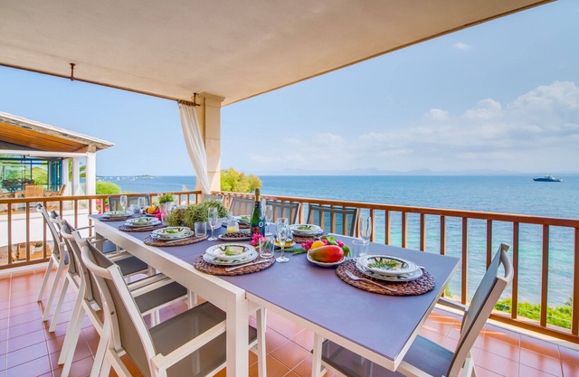 Casa primera línia mar Villa Can Torrens Alcudia