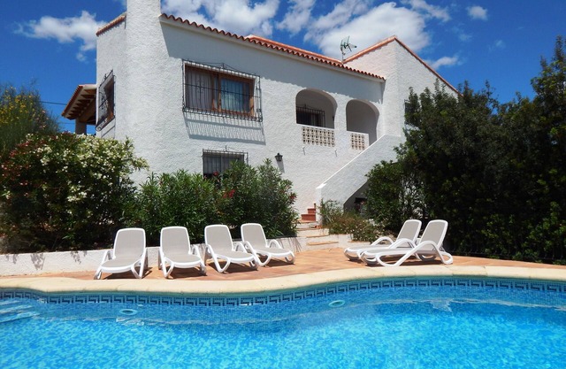 Villa Carfax, con piscina privada y bonitas vistas