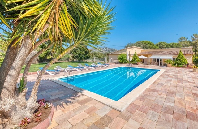Villa "Costacabana - Miro" con piscina privada, terraza privada y Wi-Fi
