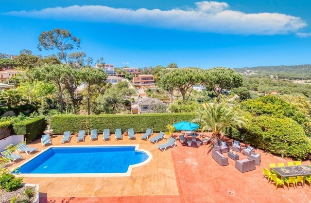 Villa "Costacabana - Jaruco" con piscina privada, 2 terrazas privadas y Wi-Fi