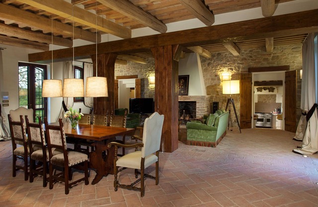 "Villa dei Cavalli" Lujo en el país con magnífica piscina Sw. En Perugia