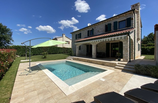 Villa Dracena con piscina privada