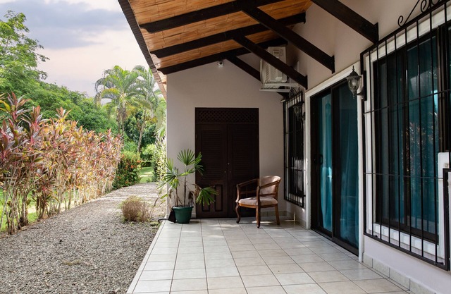 Villa Hummingbird 15