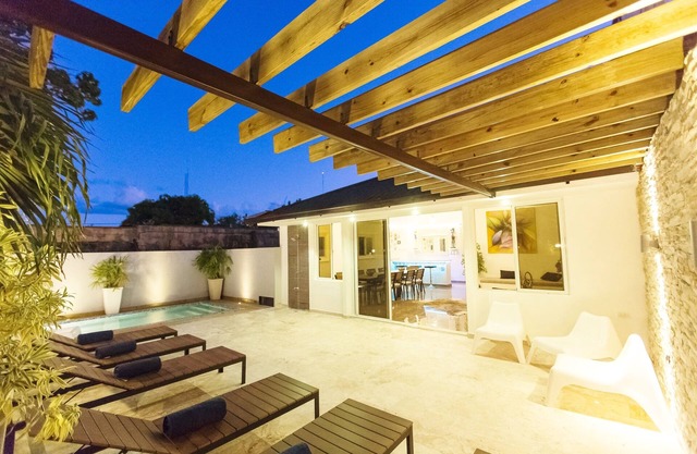 Villa IMPERIAL en el casco antiguo con piscina ★★★★★