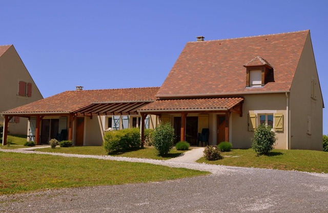 Villa en Lanzac con jardín privado