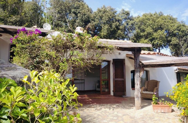 Villa en Porto Rafael con vista al mar, a 5 minutos de las playas.