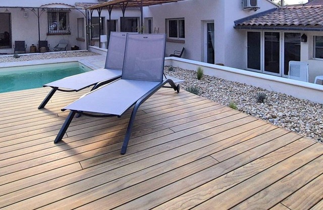 Villa "le Repos" de L'Estef with SWIMMING POOL: View, relaxation, games in the heart of the village!