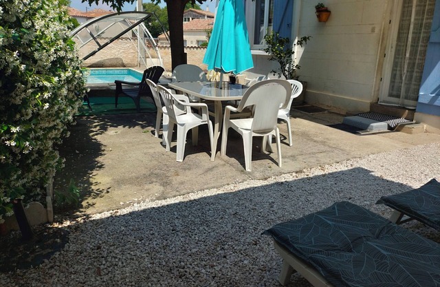 VILLA Le CLAIR LOGIS, Swimming pool, 4 bedrooms