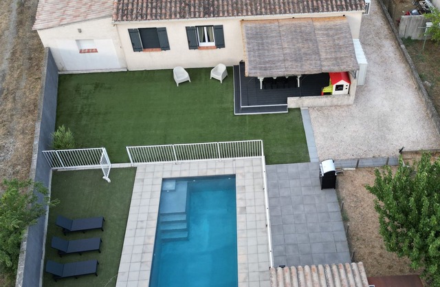 Villa l'oasis du Pont in the south of France! Swimming pool and quiet...