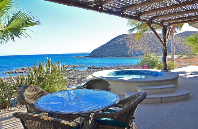 Villa Langosta - Retiro tranquilo en la hermosa bahía de los sueños