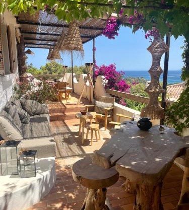Villa LILY BAY baie de Santa Giulia-Porto Vecchio