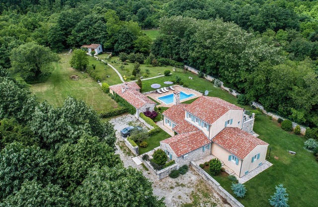 Villa Lipa nearby Pula – Crovillas GmbH
