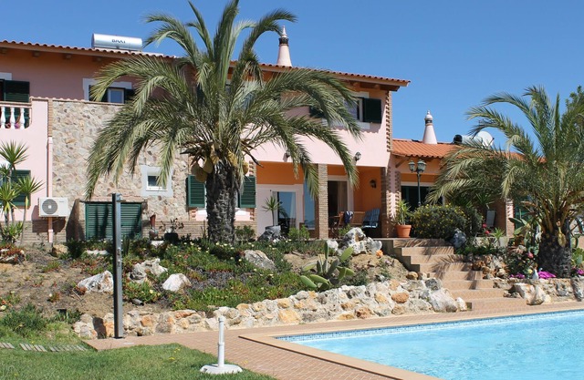 Villa Lucy - 2 Bedroom Apartment