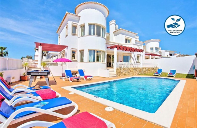 Villa Melanésia by Algarve Vacation