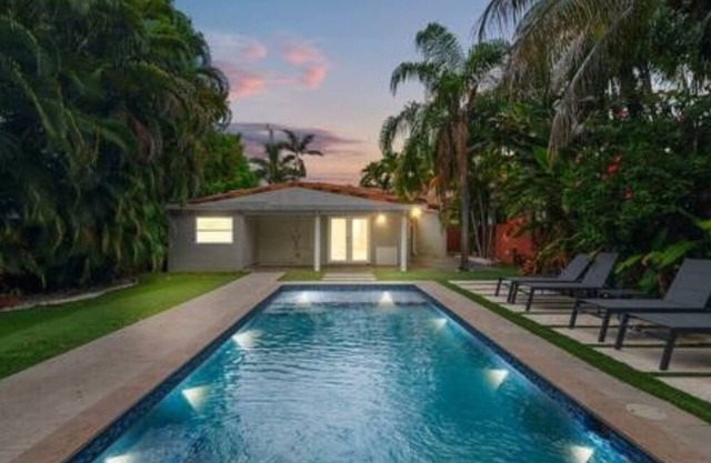 Villa Miami Poolside Paradise