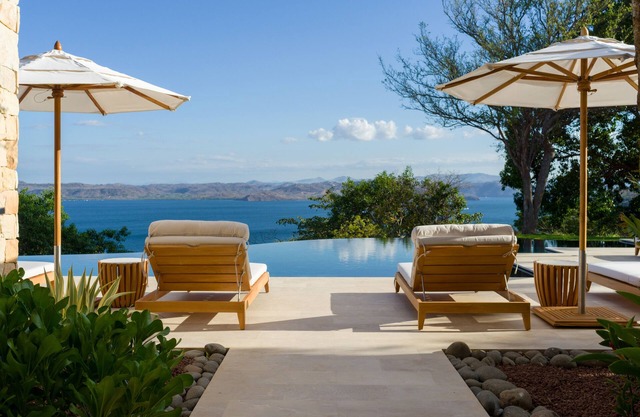 Villa Nimbu Pura Vida Luxury Experiences!!!!