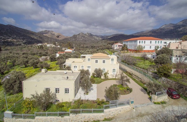 Villa Onar