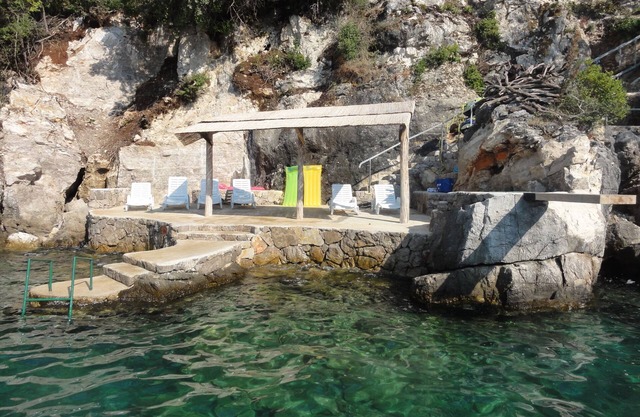 Villa Petrosa es una mezcla perfecta de pasado y presente.