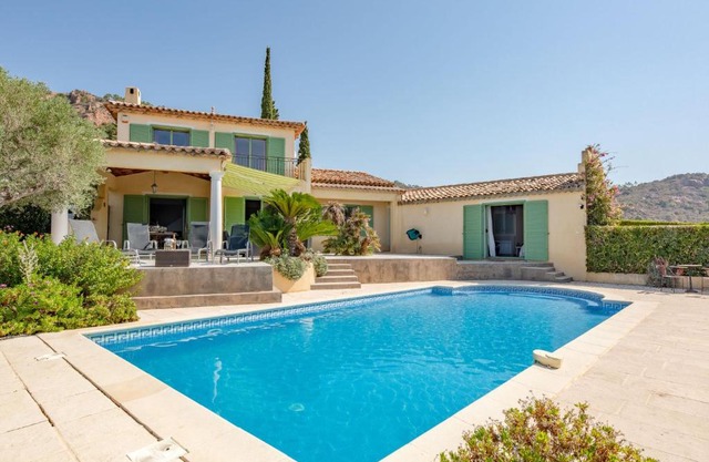Villa Reves de Rives by Interhome
