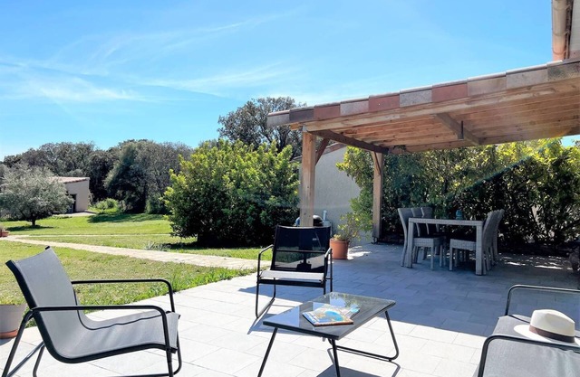La villa de Thomas con piscina, clasificada 4 estrellas