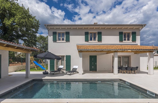 Villa Toni nearby Labin – Crovillas GmbH