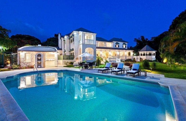 Villa Windward, Sandy Lane by Fantasia Villas
