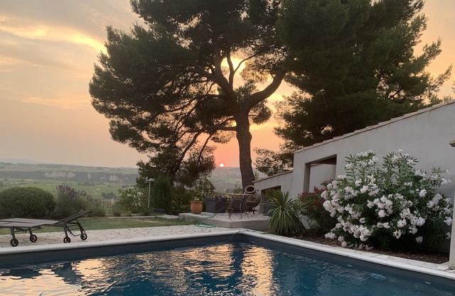 VILLA CON PISCINA CON VISTA PANORÁMICA