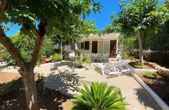 Villa con jardín privado a 10 minutos de la playa
