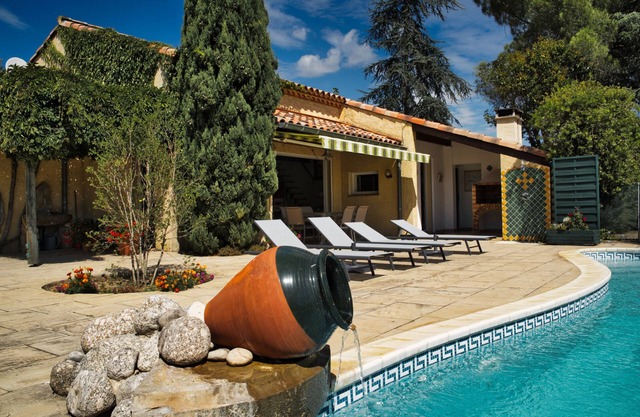 villa con piscina clasificada 3 estrellas sitio oficial de alojamiento turístico