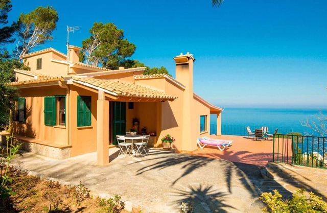 Villa con Wi-Fi e impresionantes vistas al mar.