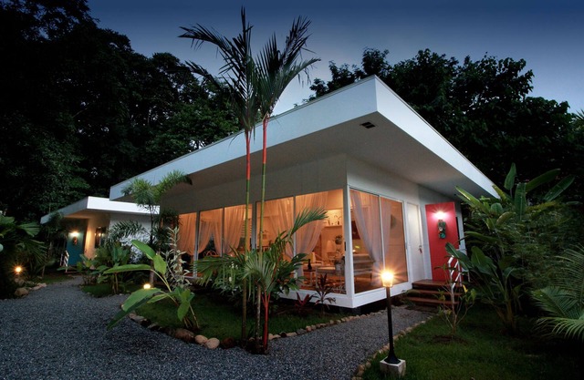Casa Blanca Villas - Casa Fuchsia
