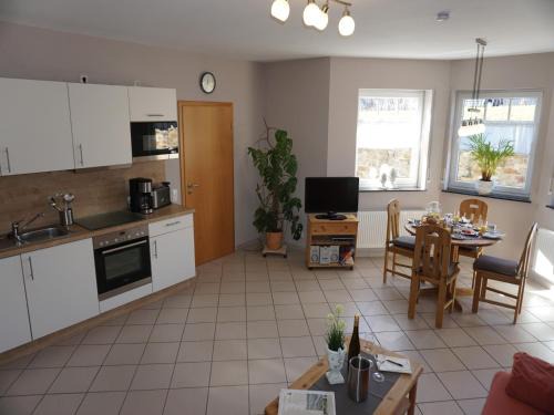 Vineyard View Romantic Stay, cleaning included